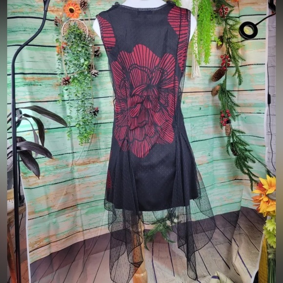 MARIE CLAIRE Gothic Look Gauze Layered Dress - Picture 6 of 9